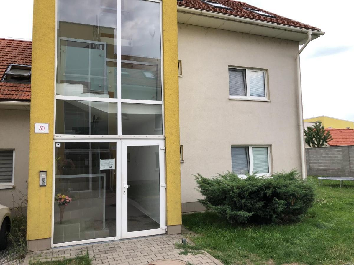 Apartman 501 Biely Kostol 外观 照片